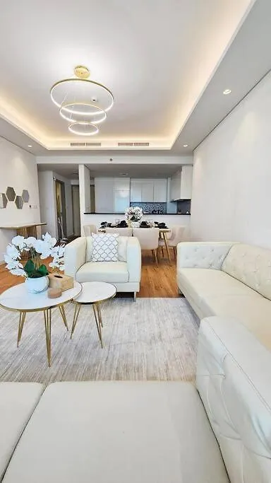 Luxury 2Br Midtown Apartment Dubai